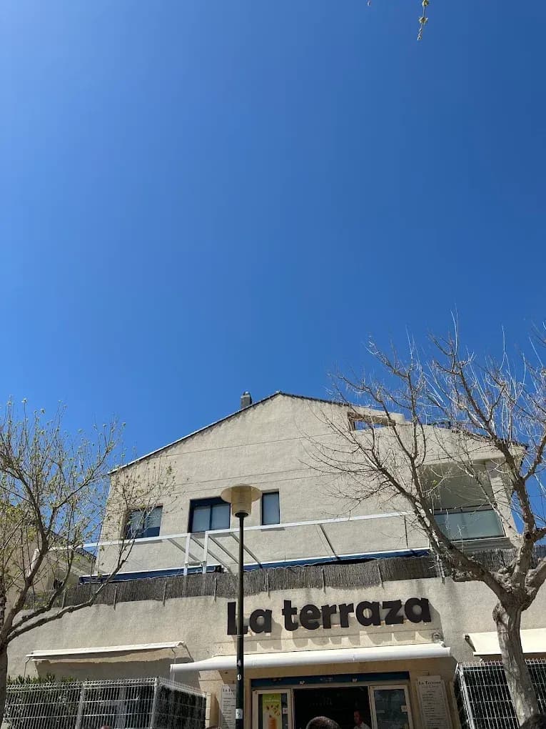 BAR LA TERRAZA Food and Drink